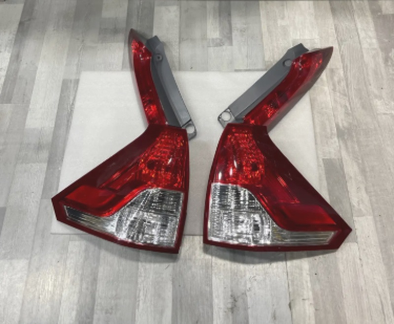 Задний стоп-сигнал Honda CR-V 2012-14